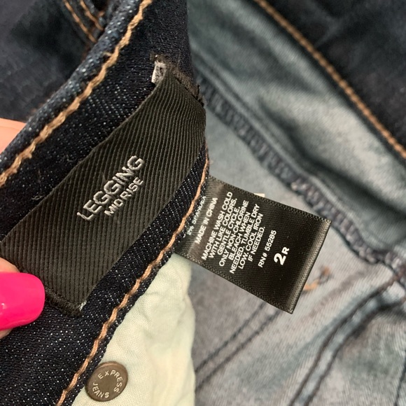 Express Mid Rise Jean Legging - Picture 8 of 8